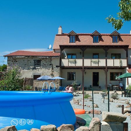 L'Ancien Presbytere Chambres D'Hote Ou Gite Le Dorat Exterior foto